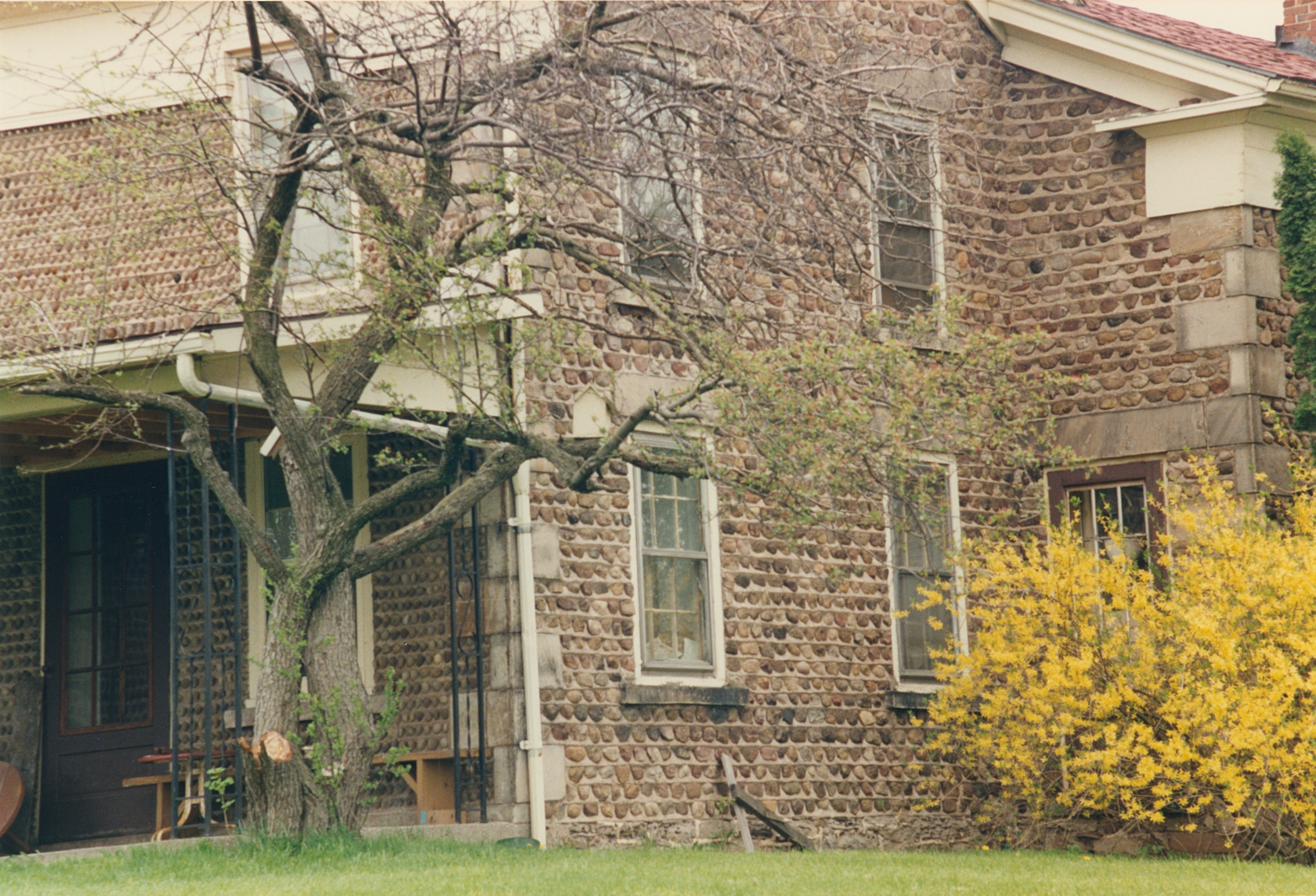 Pen-1 5936 Robinson Rd 3